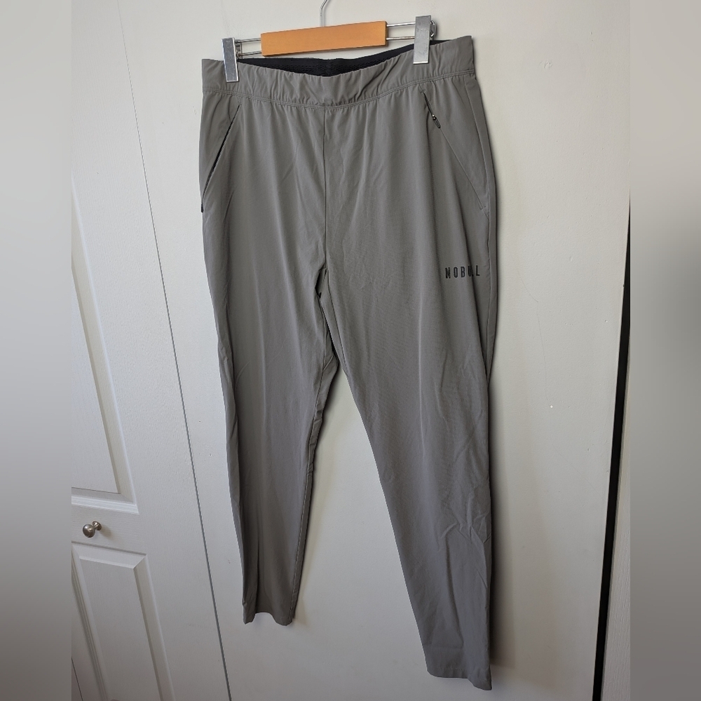 NOBULL Men Sweatpants Gray Color Size M Pockets Slip On Zipper Button Leg